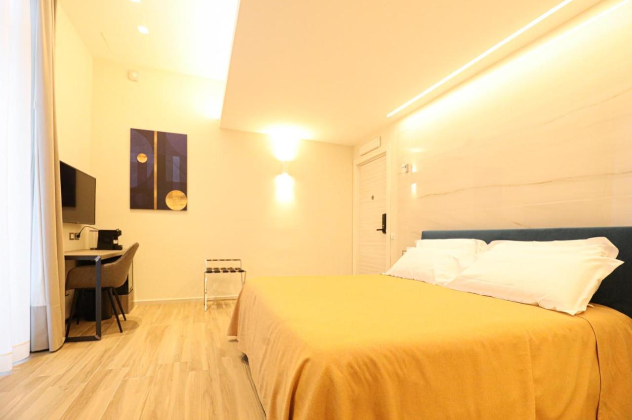 Municipio Luxury Suite Nápoles Exterior foto